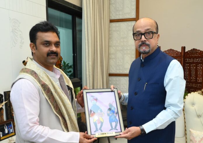 राज्यपाल डेका से केन्द्रीय ग्रामीण विकास राज्य मंत्री पासवान ने किया सौजन्य भेंट