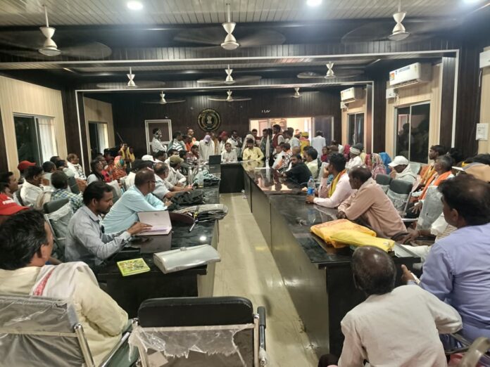 Bemetara: Strict Action Against Negligence in Pradhan Mantri Awas Yojana