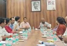 पर्यटन विभाग के सचिव एस. भारतीदासन की समीक्षा बैठक में हैरिटेज और इको-टूरिज्म पर विशेष जोर पर्यटन विभाग के सचिव एस. भारतीदासन की समीक्षा बैठक में हैरिटेज और इको-टूरिज्म पर विशेष जोर
