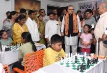 राजनांदगांव बनेगा शतरंज का हब- विधानसभा अध्यक्ष डॉ. रमन सिंह राजनांदगांव बनेगा शतरंज का हब- विधानसभा अध्यक्ष डॉ. रमन सिंह