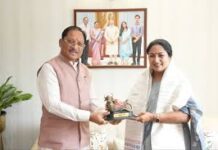 नई दिल्ली में मुख्यमंत्री विष्णु देव साय ने दिल्ली की मुख्यमंत्री रेखा गुप्ता से की सौजन्य भेंट नई दिल्ली में मुख्यमंत्री विष्णु देव साय ने दिल्ली की मुख्यमंत्री रेखा गुप्ता से की सौजन्य भेंट