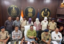 मरवाही अपहरण मामला: नीली बत्ती वाली गाड़ी से अपहरण, फिर मांगी 20 लाख की फिरौती, पुलिस ने किया खुलासा.. मरवाही अपहरण मामला: नीली बत्ती वाली गाड़ी से अपहरण, फिर मांगी 20 लाख की फिरौती, पुलिस ने किया खुलासा..