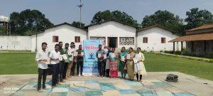 download (2) जशपुर के प्राकृतिक वातावरण में सरना एथनिक रिजॉर्ट के कर्मचारियों और पर्यटकों ने किया सामूहिक योगाभ्यास