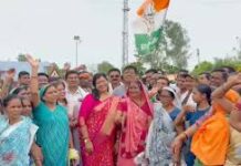 बालोद जिले के पलारी में जीती कांग्रेस : नगर पंचायत अध्यक्ष समेत ज्यादातर पार्षद पदों पर कब्जा बालोद जिले के पलारी में जीती कांग्रेस : नगर पंचायत अध्यक्ष समेत ज्यादातर पार्षद पदों पर कब्जा