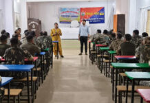 राष्ट्रीय मानसिक स्वास्थ्य कार्यक्रम के तहत सुरक्षा बलों के जवानों के लिए तनाव प्रबंधन एवं आत्महत्या रोकथाम कार्यशाला का आयोजन राष्ट्रीय मानसिक स्वास्थ्य कार्यक्रम के तहत सुरक्षा बलों के जवानों के लिए तनाव प्रबंधन एवं आत्महत्या रोकथाम कार्यशाला का आयोजन