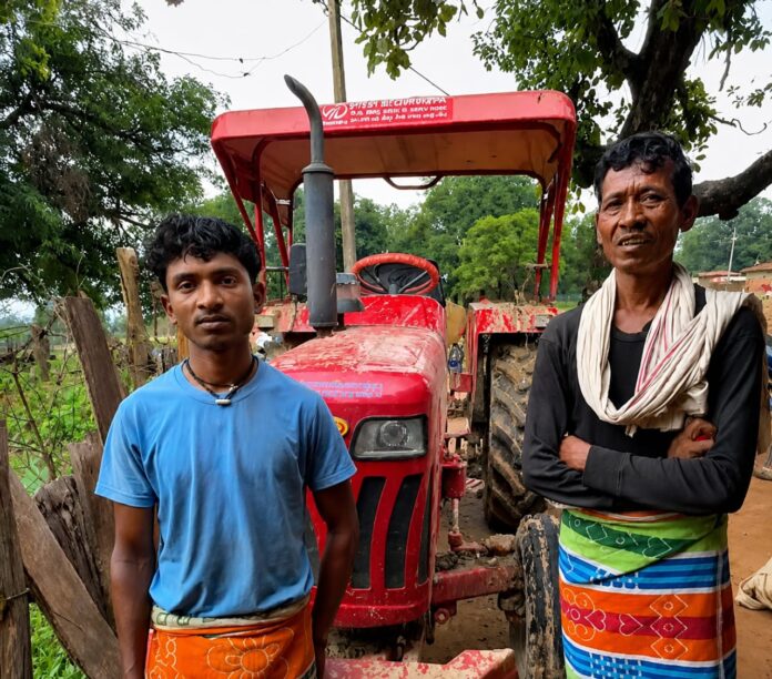 अम्बिकापुर : कृषक उन्नति योजना से मिली नई उड़ान, बोनस राशि से खरीदा ट्रैक्टर