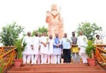 मातृशक्ति एवं प्रकृति के प्रति श्रद्धा का अनुपम संगम : मुख्यमंत्री विष्णु देव साय मातृशक्ति एवं प्रकृति के प्रति श्रद्धा का अनुपम संगम : मुख्यमंत्री विष्णु देव साय