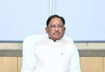 मुख्यमंत्री विष्णुदेव साय ने पद्म विभूषण डॉ. तीजन बाई को विधानसभा में दी भावभीनी श्रद्धांजलि मुख्यमंत्री विष्णुदेव साय ने पद्म विभूषण डॉ. तीजन बाई को विधानसभा में दी भावभीनी श्रद्धांजलि
