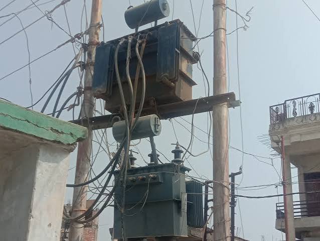 ashif एक शिकायत पर कई माह से खराब ट्रांसफार्मर हुआ दुरुस्त, 150 उपभोक्ताओं को मिली बिजली की सुविधा