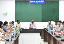 सेवा संकल्प अभियान के प्रथम दिवस जीपीएम में जगमगाएंगे 2 लाख आशीर्वाद के दीये सेवा संकल्प अभियान के प्रथम दिवस जीपीएम में जगमगाएंगे 2 लाख आशीर्वाद के दीये
