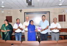 एनआईबीएसएम में गांधी जयंती पर स्वच्छता पखवाड़े का समापन एवं सफाई मित्रों का सम्मान एनआईबीएसएम में गांधी जयंती पर स्वच्छता पखवाड़े का समापन एवं सफाई मित्रों का सम्मान