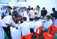 राज्य स्तरीय रोजगार मेले के पहले दिन 5,018 प्रतिभागियों ने कराया पंजीयन राज्य स्तरीय रोजगार मेले के पहले दिन 5,018 प्रतिभागियों ने कराया पंजीयन