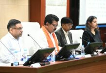 छत्तीसगढ़ में अवैध प्रवासियों के विरुद्ध होगी सख्त कार्रवाई – उप मुख्यमंत्री विजय शर्मा छत्तीसगढ़ में अवैध प्रवासियों के विरुद्ध होगी सख्त कार्रवाई - उप मुख्यमंत्री विजय शर्मा