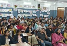 रायपुर में लैंगिक संवेदनशीलता पर एक दिवसीय संगोष्ठी: ‘एक कदम समानता की ओर’ रायपुर में लैंगिक संवेदनशीलता पर एक दिवसीय संगोष्ठी: 'एक कदम समानता की ओर'