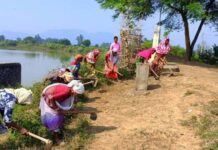 वीबी-जी राम जी योजना से संवर रहे गांव, ग्रामीण विकास के साथ स्थानीय श्रमिकों को मिल रहा रोजगार वीबी-जी राम जी योजना से संवर रहे गांव, ग्रामीण विकास के साथ स्थानीय श्रमिकों को मिल रहा रोजगार