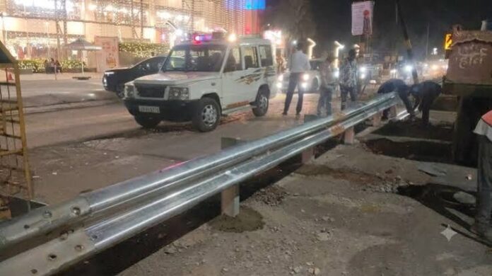 अतिक्रमण के खिलाफ एनएचएआई की सख्त कार्रवाई, तेलीबांधा में अवैध एंट्री बंद