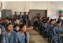 बलौदाबाजार : आईटीआई के छात्रों को स्वरोजगार एवं उद्यमिता के लिए किया गया प्रेरित बलौदाबाजार : आईटीआई के छात्रों को स्वरोजगार एवं उद्यमिता के लिए किया गया प्रेरित