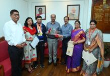 राज्यपाल डेका ने की विशेष ओलंपिक में स्वर्ण पदक विजेता इभानन साहू की सराहना राज्यपाल डेका ने की विशेष ओलंपिक में स्वर्ण पदक विजेता इभानन साहू की सराहना